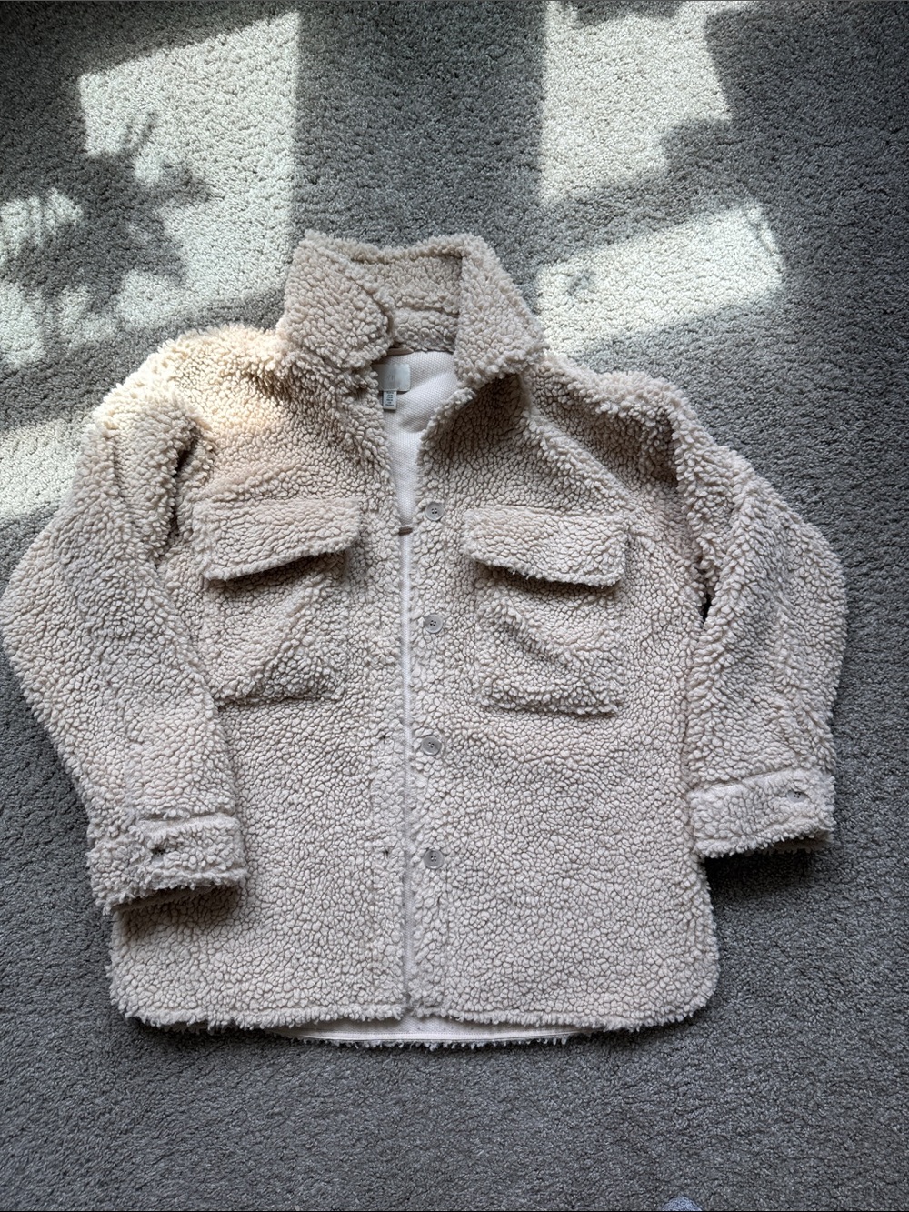 H&M Plush Sherpa Button-Up light Jacket in Beige